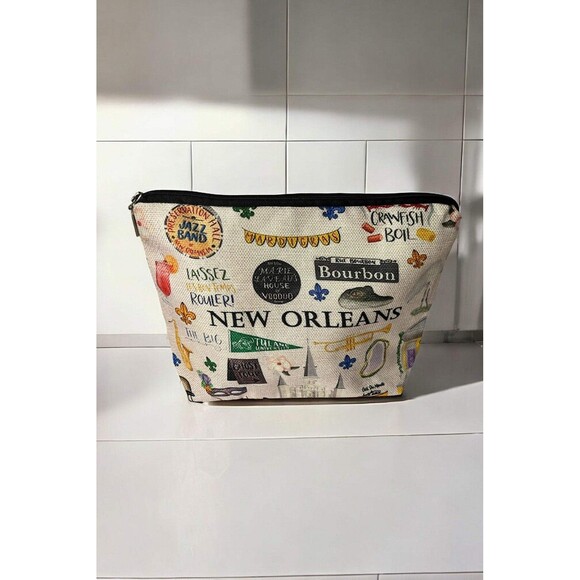 Handbags - Chic New Orleans Themed Cosmetic Zipper Pouch Bag - Perfect for Travel and Mardi